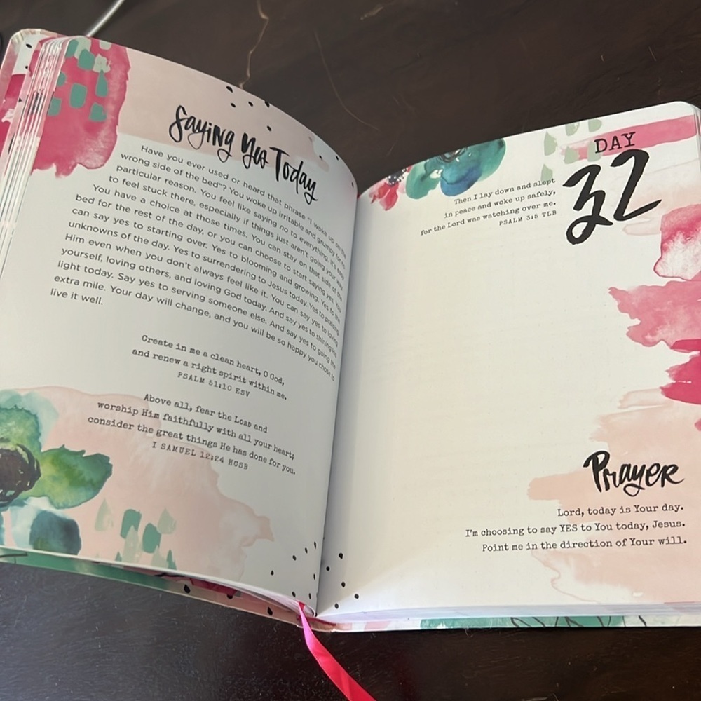 100 Days to Dream Your Heart Out - Devotional Journal by Katy Fults - Picture 7 of 8